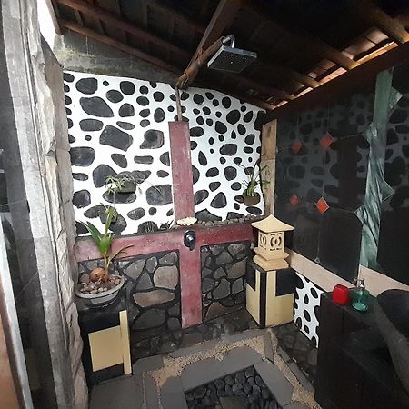 Sasak Lebung Home Senggigi Δωμάτιο φωτογραφία